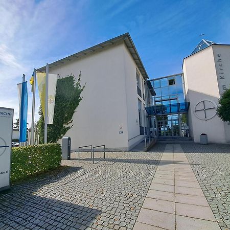 Spectrum Kirche Exerzitien-Und Bildungshaus Auf Mariahilf พัสเซา ภายนอก รูปภาพ