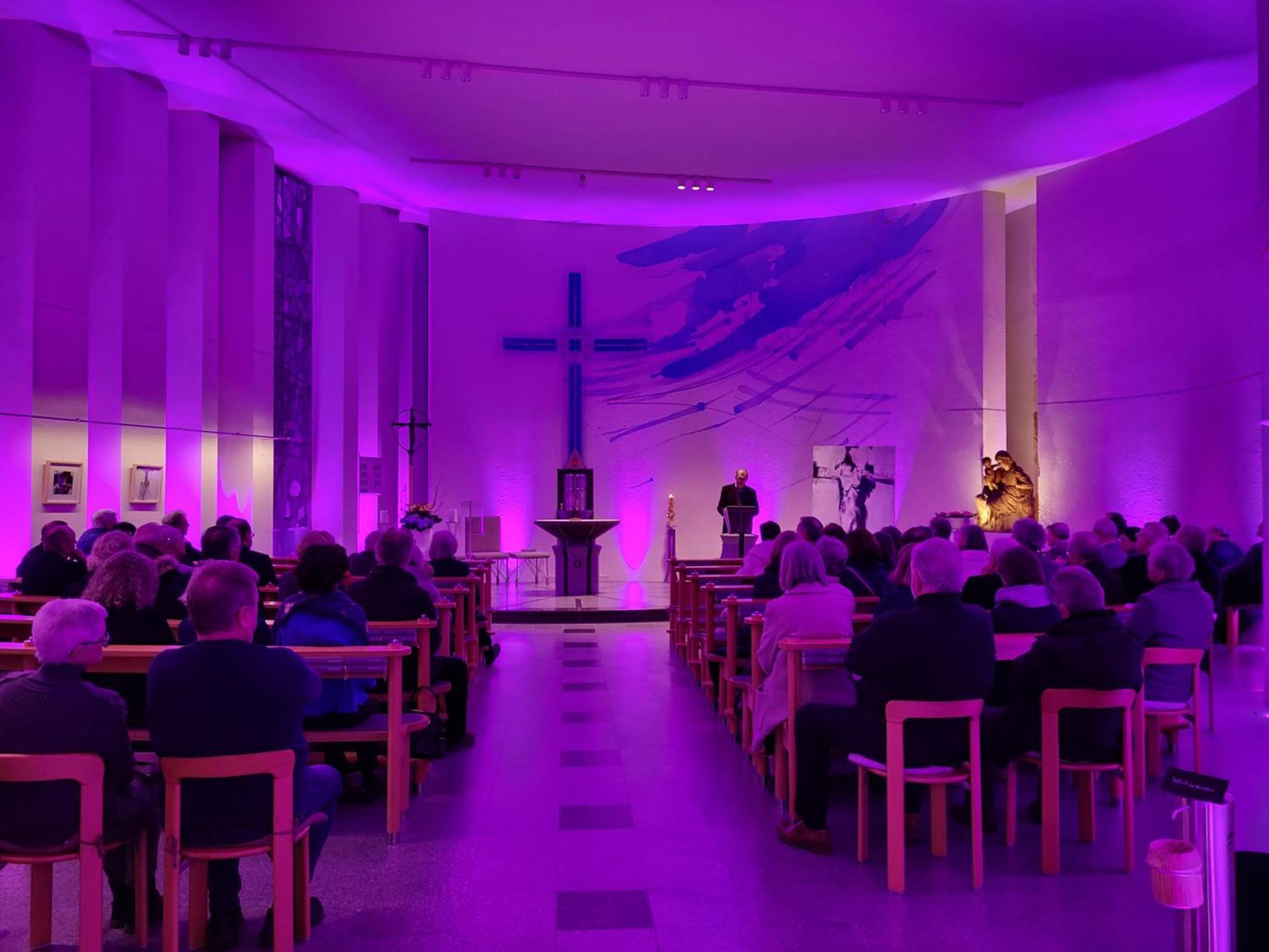 Spectrum Kirche Exerzitien-Und Bildungshaus Auf Mariahilf พัสเซา ภายนอก รูปภาพ